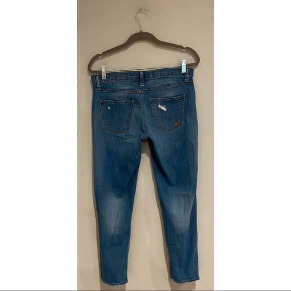 * LEAVING TODAY* Women’s Express Girlfriend jeans - Picture 2 of 4
